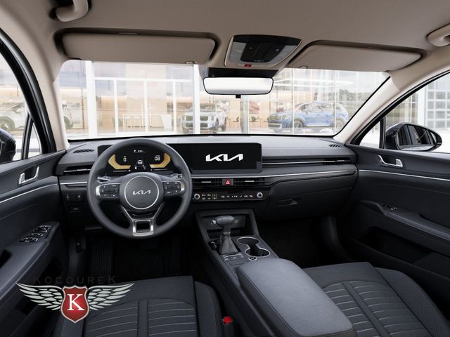2026 Kia K5 LXS - Photo 14