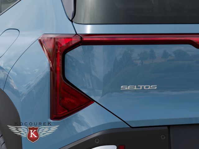 2027 Kia Seltos S - Photo 11