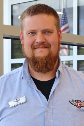 Staff member Jerald from 0d3cbbaeff70