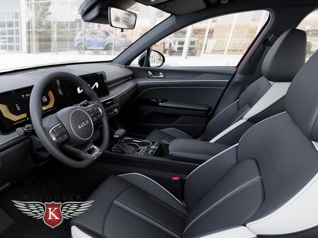 2026 Kia K5 GT-Line - Photo 17