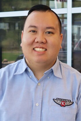 Staff member Vincent from 0d3cbbaeff70