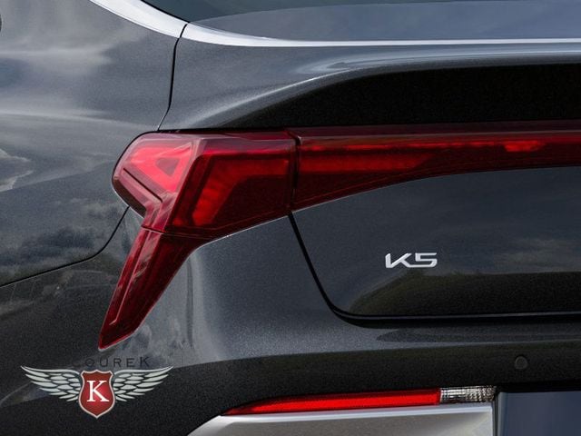 2026 Kia K5 LXS - Photo 11