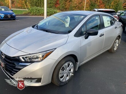 2025 Nissan Versa 1.6 S Sedan
