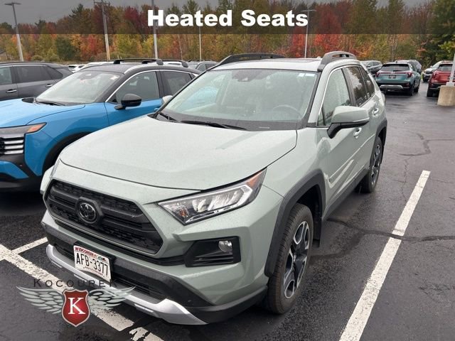 2019 Toyota RAV4 Adventure photo 2