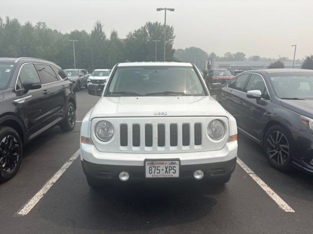 Used 2014 Jeep Patriot Latitude 4x4 SUV