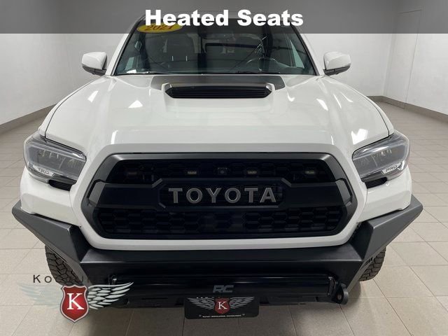 2021 Toyota Tacoma TRD Pro SR V6 photo 2