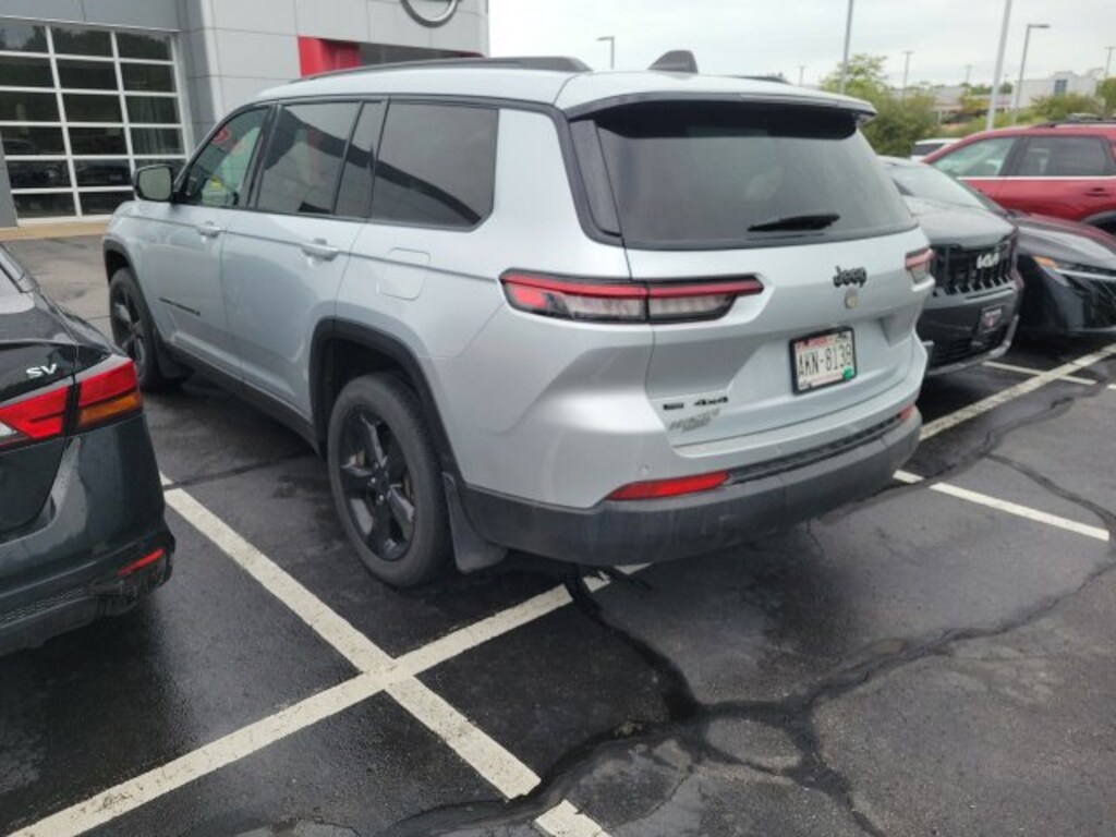Used 2021 Jeep Grand Cherokee L Laredo SUV