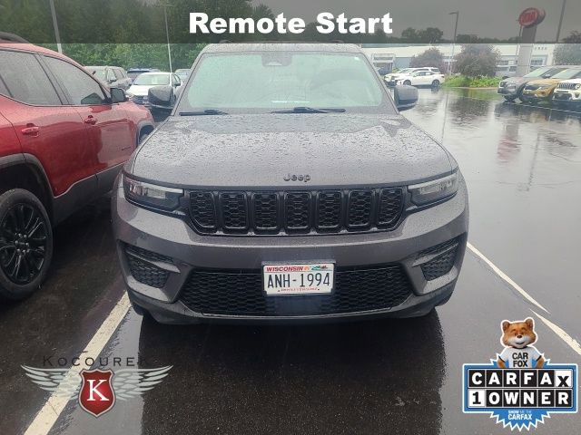 Used 2022 Jeep Grand Cherokee Altitude with VIN 1C4RJHAG6N8626790 for sale in Wausau, WI