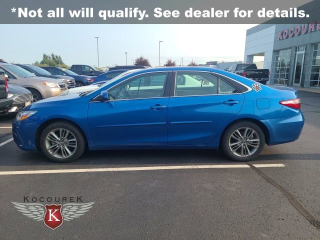 2017 Toyota Camry XLE photo 4