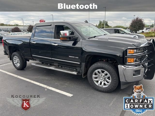 2017 Chevrolet Silverado 3500HD LTZ photo 4
