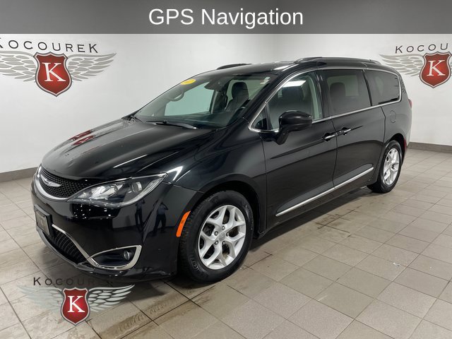 Used 2017 Chrysler Pacifica Touring-L Plus Van