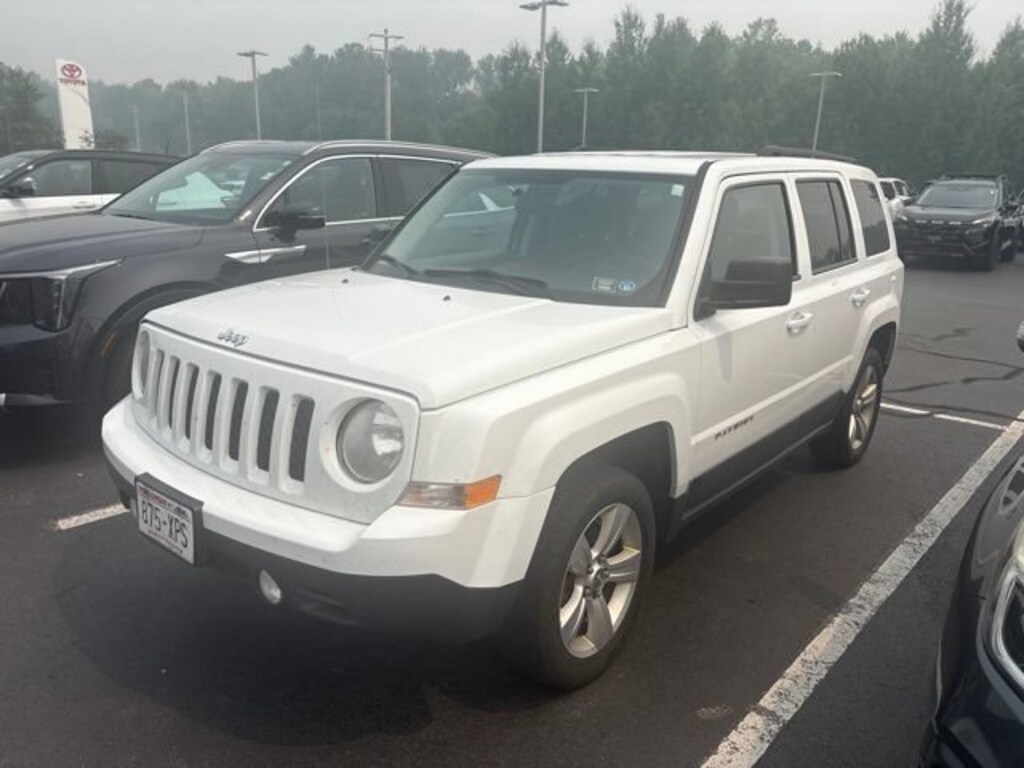 Used 2014 Jeep Patriot Latitude 4x4 SUV