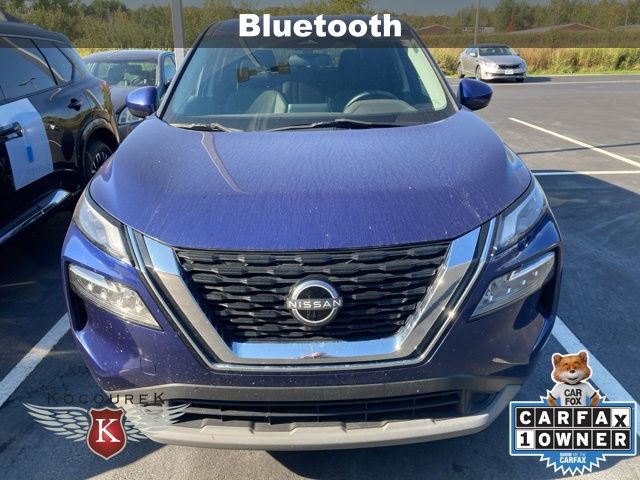 2023 Nissan Rogue SV photo 2