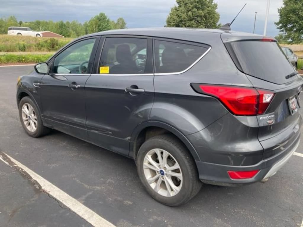 Used 2019 Ford Escape SE SUV