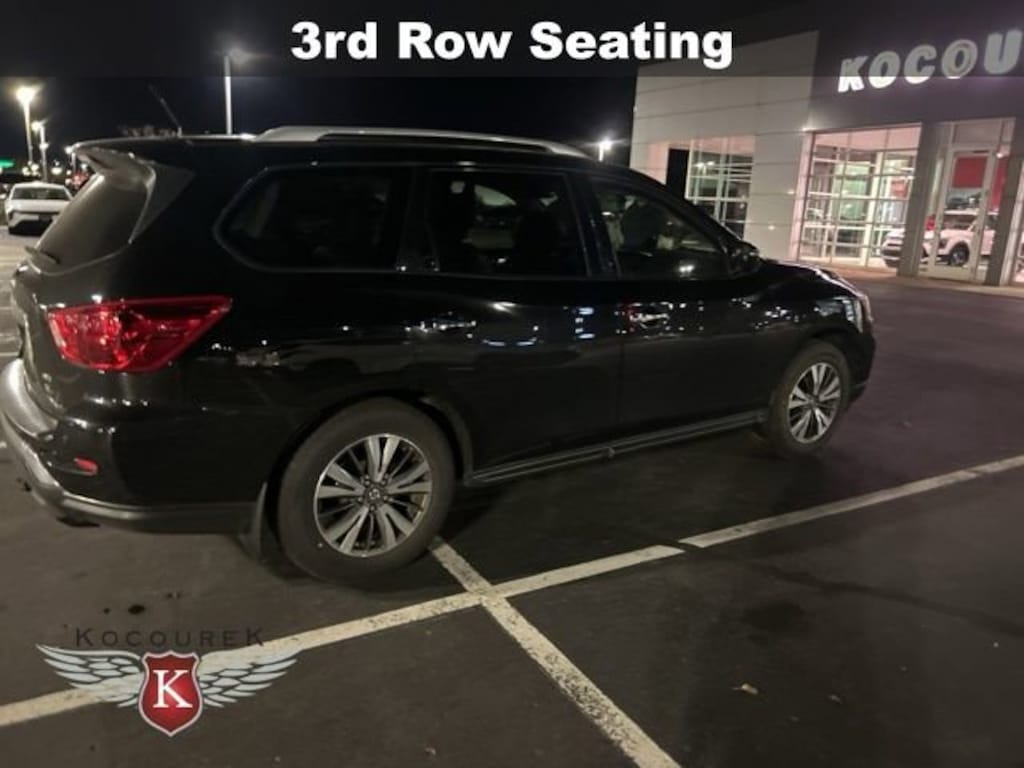 Used 2017 Nissan Pathfinder SL SUV