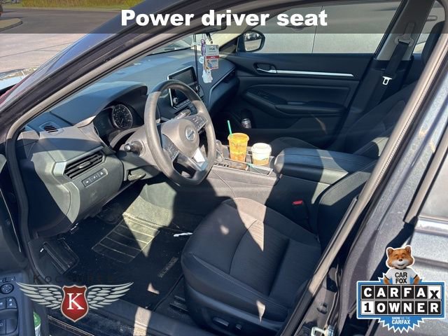 2022 Nissan Altima 2.5 SV photo 4