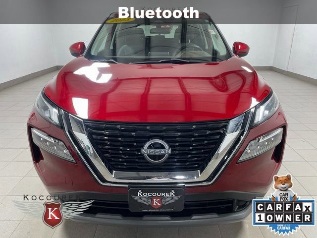 2023 Nissan Rogue SV photo 2