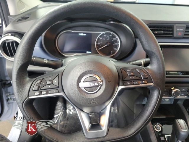 2025 Nissan Versa Sedan SV - Photo 16