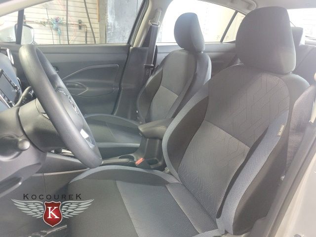 2025 Nissan Versa Sedan SV - Photo 11