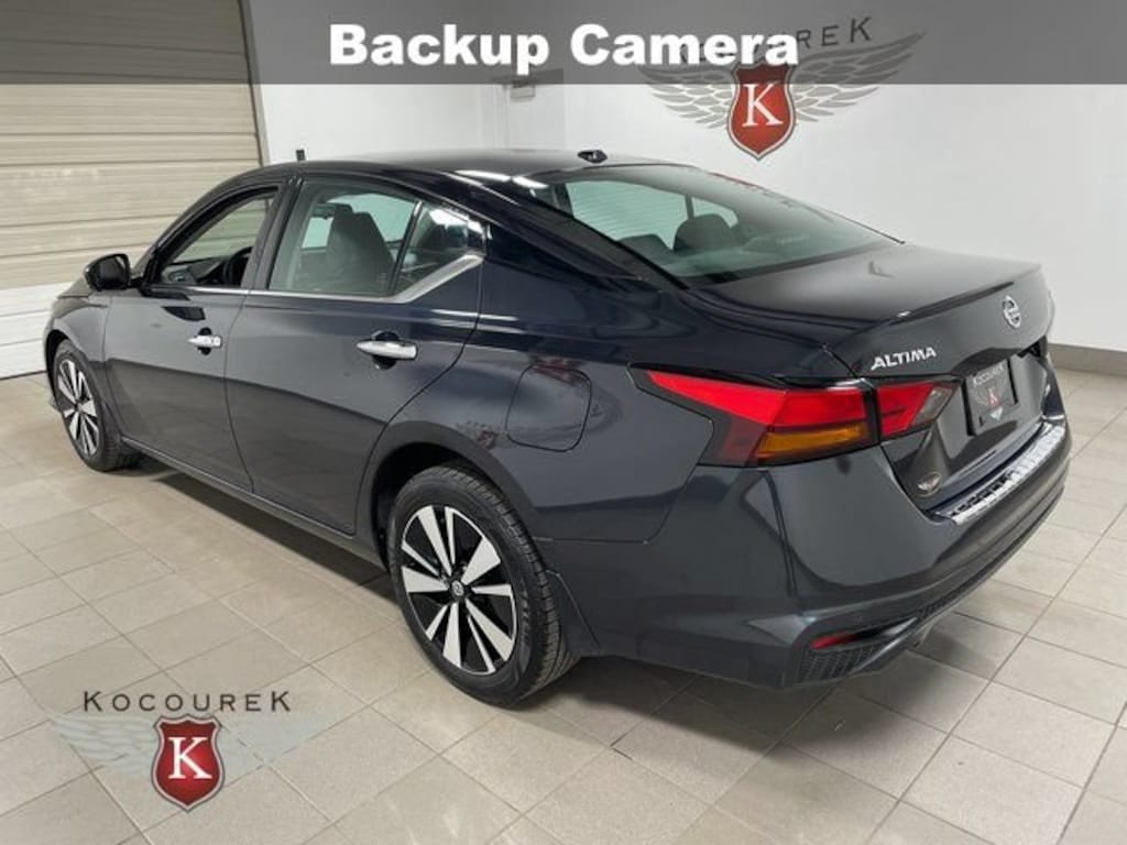Used 2021 Nissan Altima 2.5 SL Sedan
