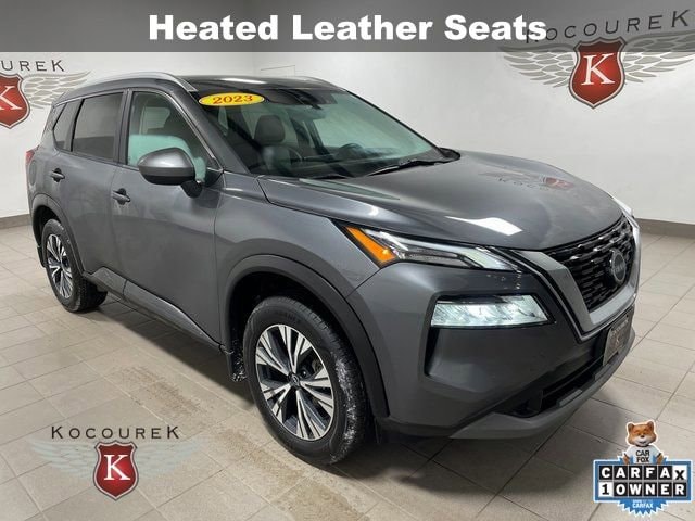 2023 Nissan Rogue SV's photo