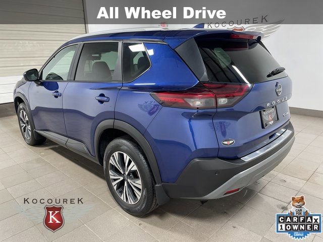 2023 Nissan Rogue SV photo 4
