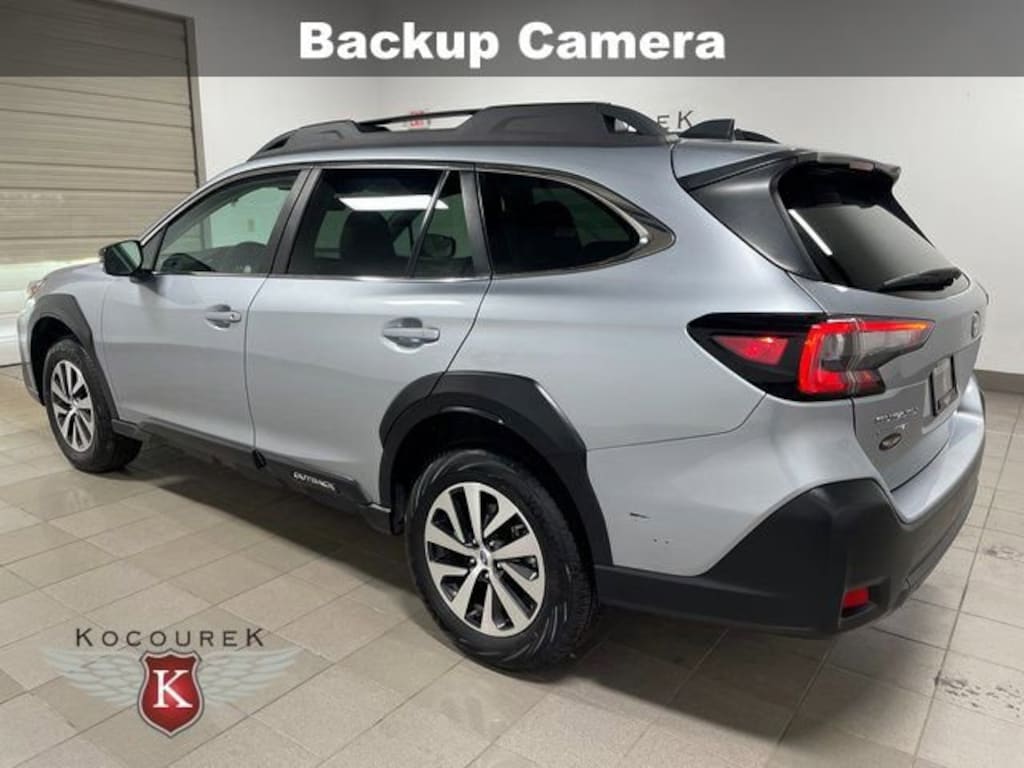 Used 2025 Subaru Outback Premium SUV