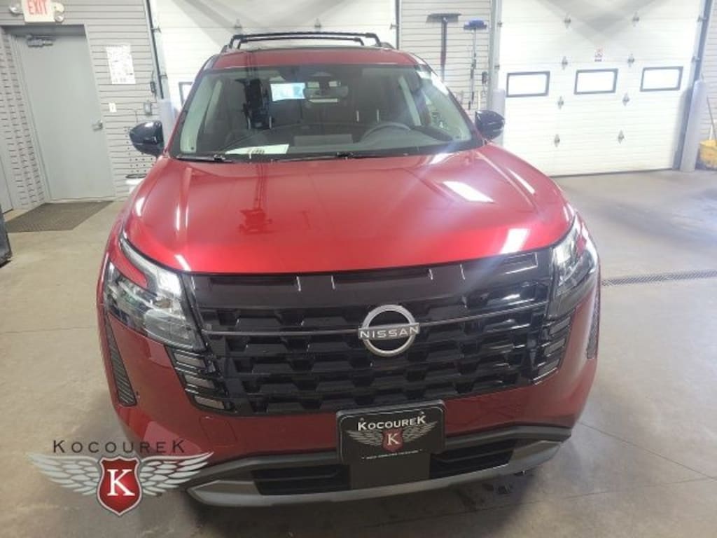 New 2026 Nissan Pathfinder SL SUV