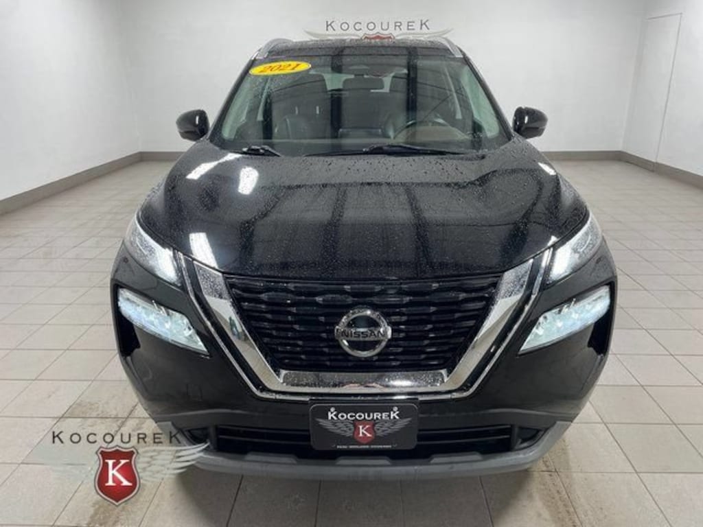 Used 2021 Nissan Rogue SV SUV