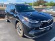 Used 2022 Toyota Highlander XLE SUV