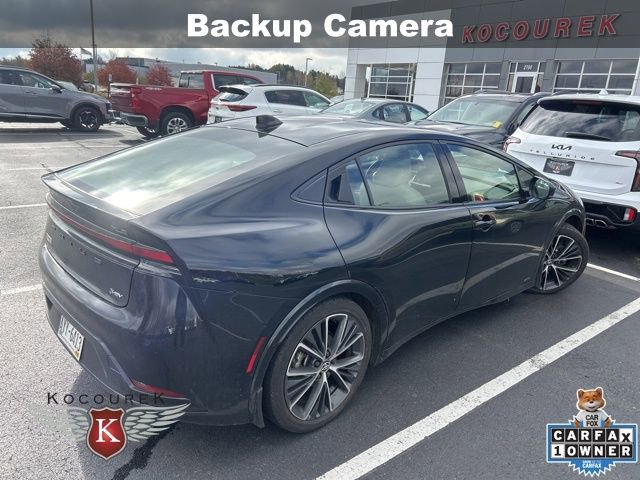 2023 Toyota Prius LE photo 4