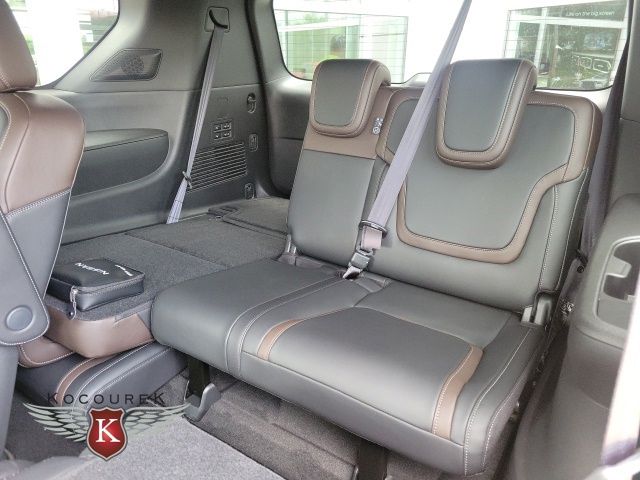 2026 Nissan Armada SL - Photo 13