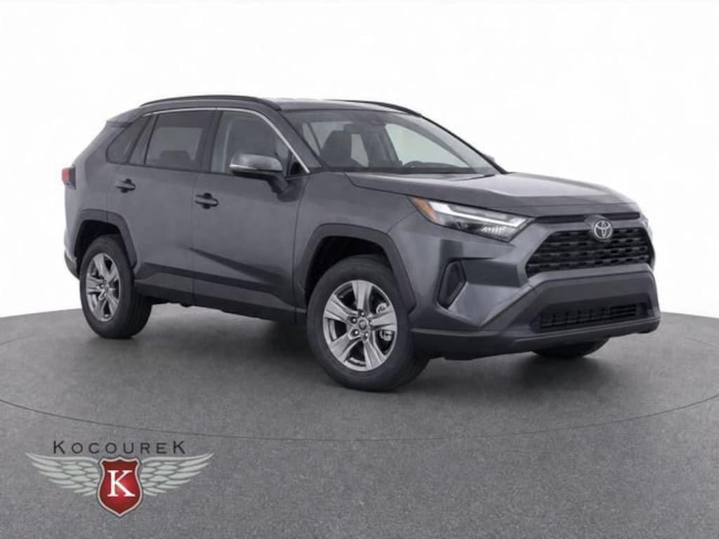 Used 2025 Toyota RAV4 XLE SUV