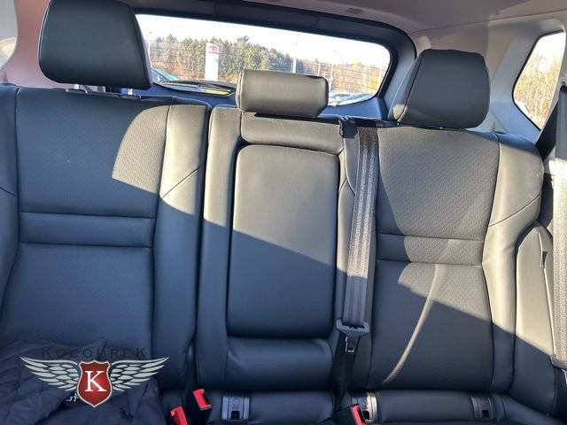 2023 Nissan Rogue SV photo 3