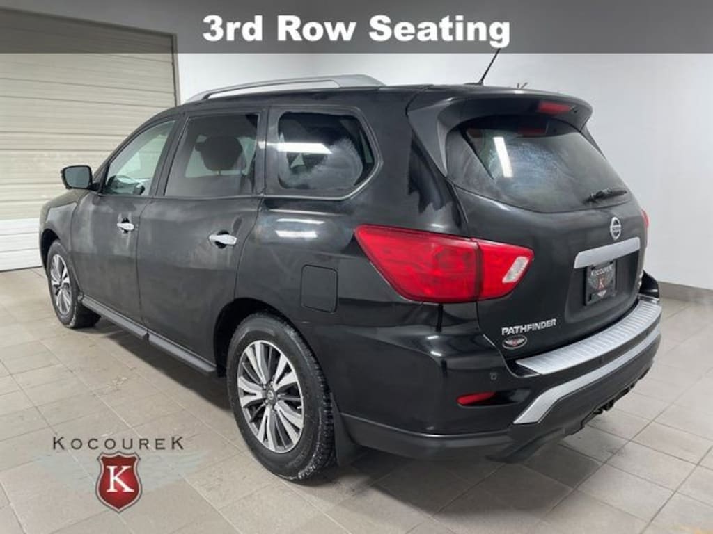 Used 2017 Nissan Pathfinder SL SUV