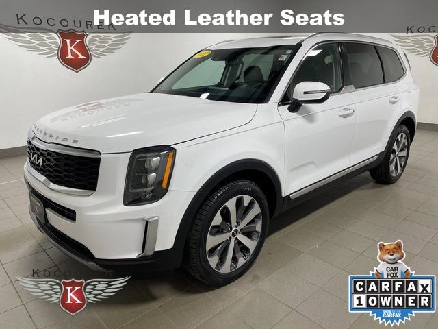 2022 Kia Telluride EX photo 3