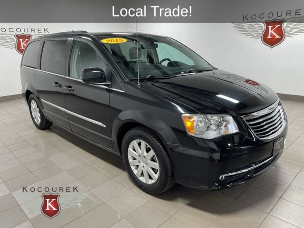 Used 2015 Chrysler Town & Country Touring Van