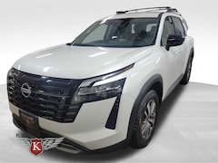 2026 Nissan Pathfinder SL SUV