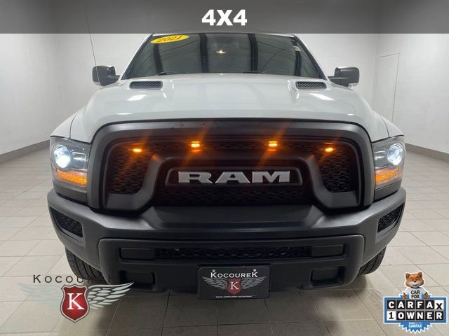 2021 Ram 1500 Classic SLT photo 2