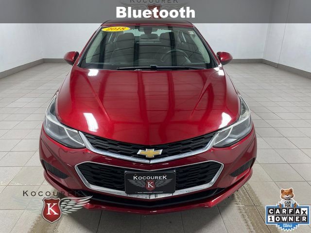 Used 2018 Chevrolet Cruze LT with VIN 1G1BE5SM4J7127682 for sale in Wausau, WI