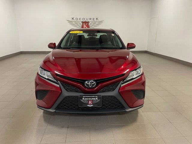 Used 2018 Toyota Camry SE with VIN 4T1B11HK3JU563888 for sale in Wausau, WI