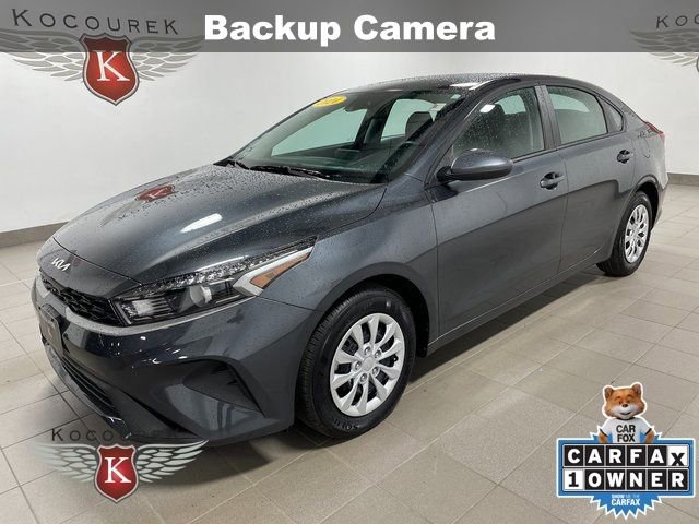 2024 Kia Forte LX photo 2