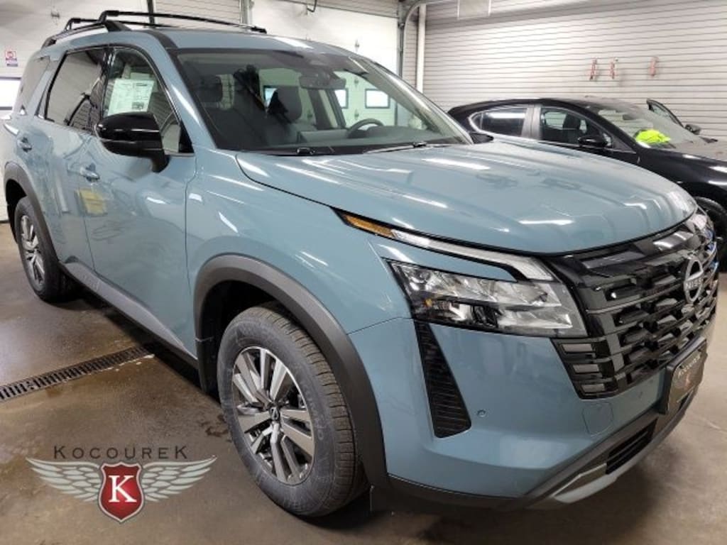 New 2026 Nissan Pathfinder SL SUV