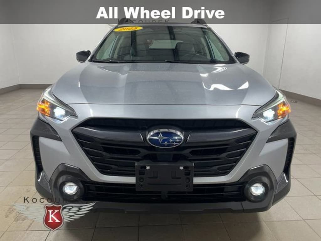 Used 2025 Subaru Outback Premium SUV