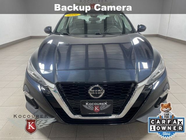 2022 Nissan Altima 2.5 SV photo 2