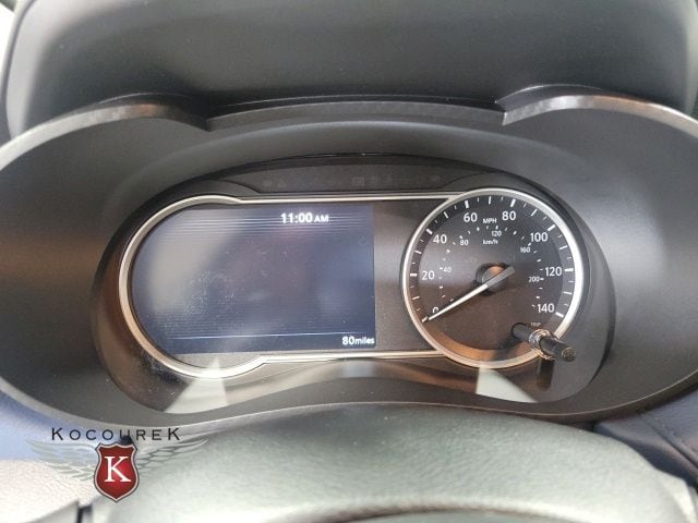 2025 Nissan Versa Sedan SV - Photo 15