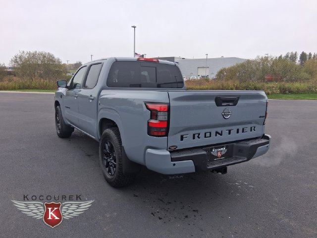 New 2027 Nissan Frontier SV Truck Crew Cab