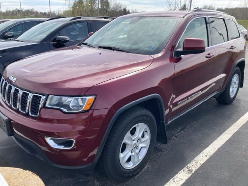 Used 2017 Jeep Grand Cherokee Laredo 4x4 SUV