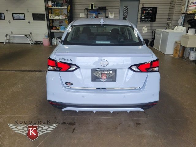 2025 Nissan Versa Sedan SV - Photo 5