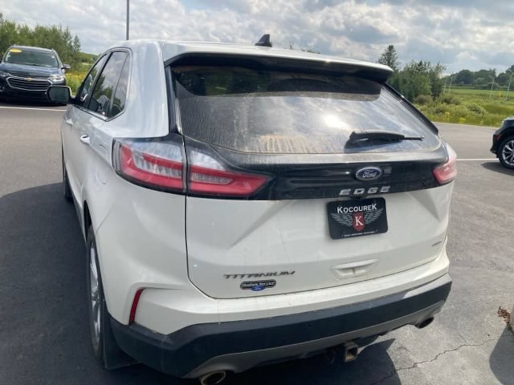 Used 2022 Ford Edge Titanium SUV